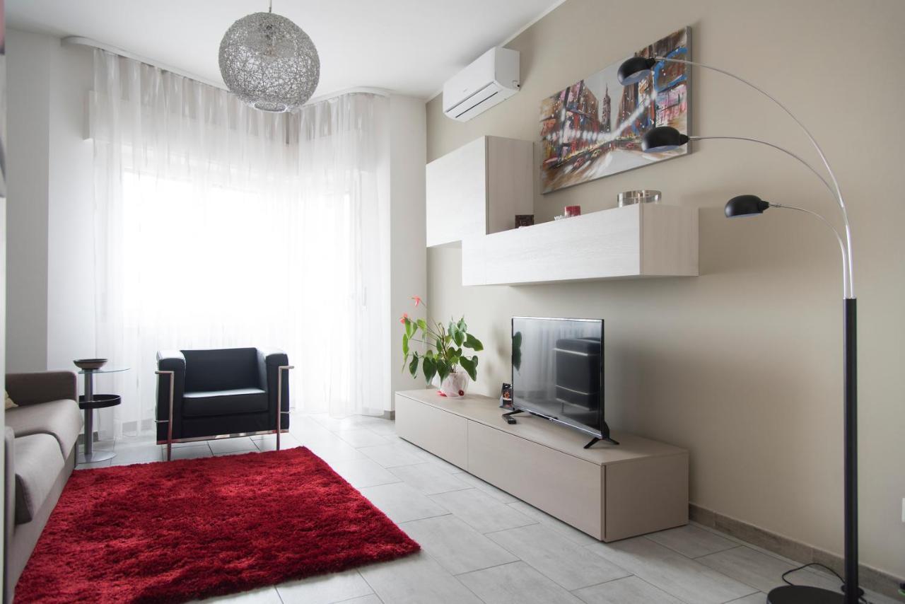 Youhosty - Delle Genziane 7 Apartman Milánó Kültér fotó