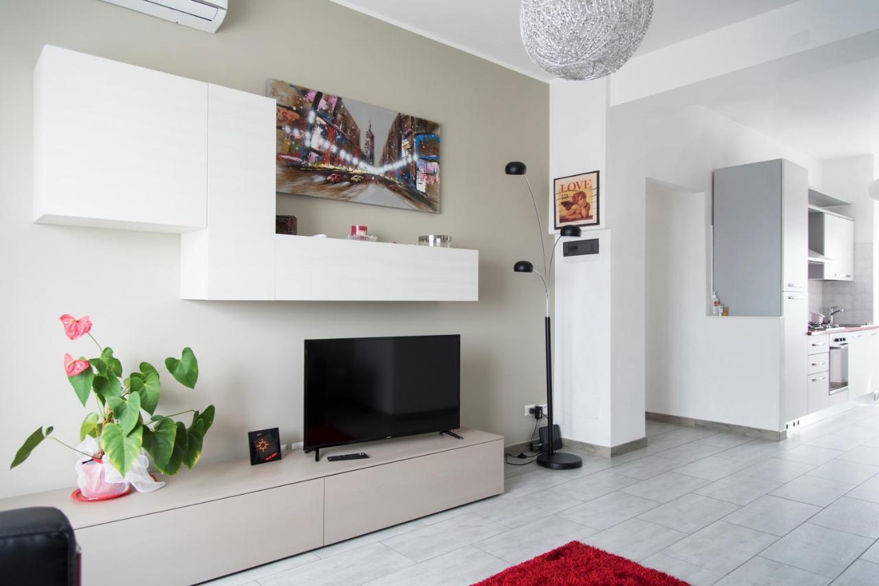 Youhosty - Delle Genziane 7 Apartman Milánó Kültér fotó